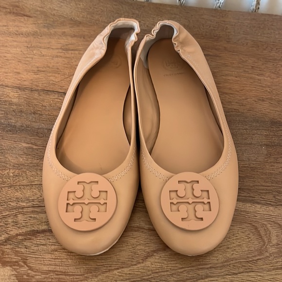 Tory Burch Minnie Travel Ballet - Goan Sand - Picture 4 of 8
